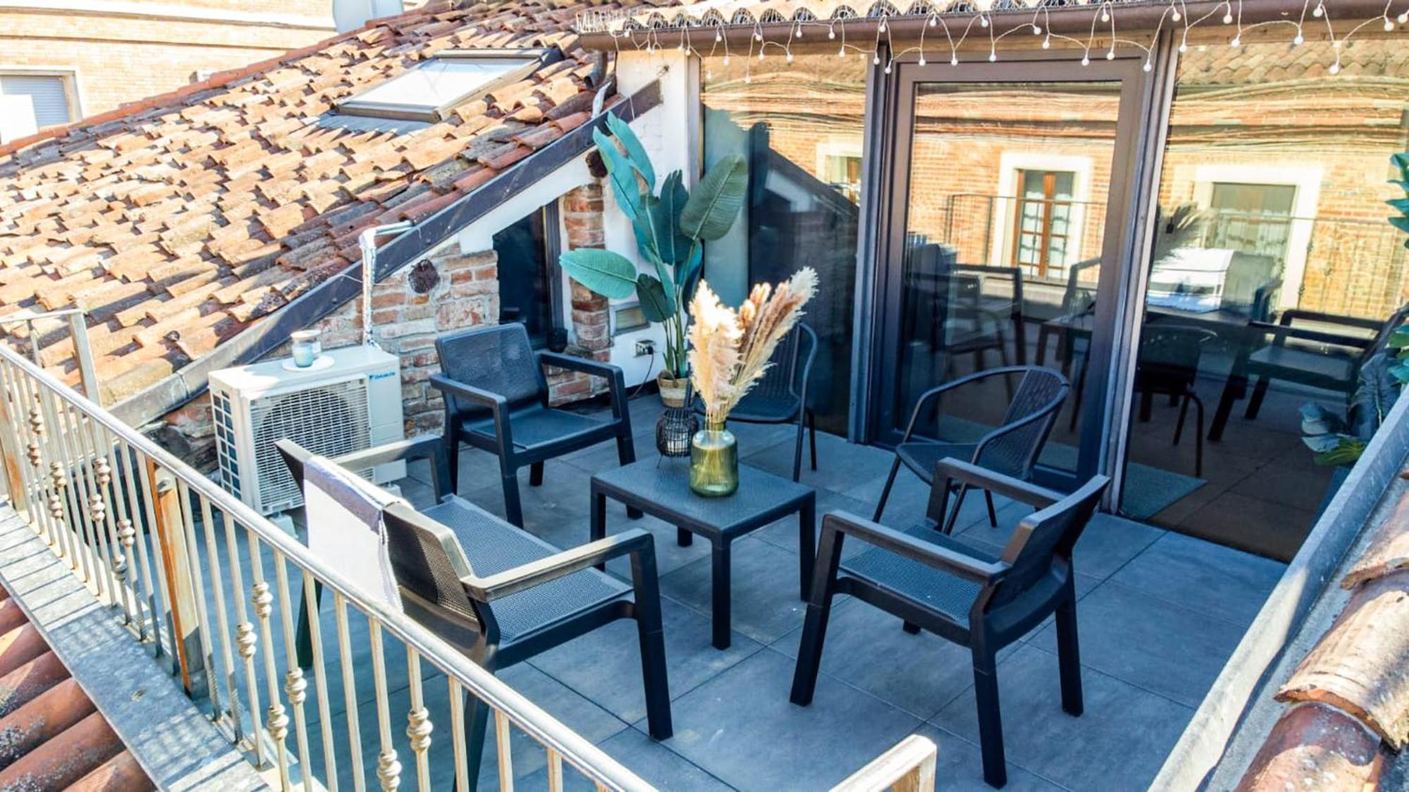 Centro Storico-Dimora Con Terrazza- Wi-Fi E Ac Asti Exterior foto