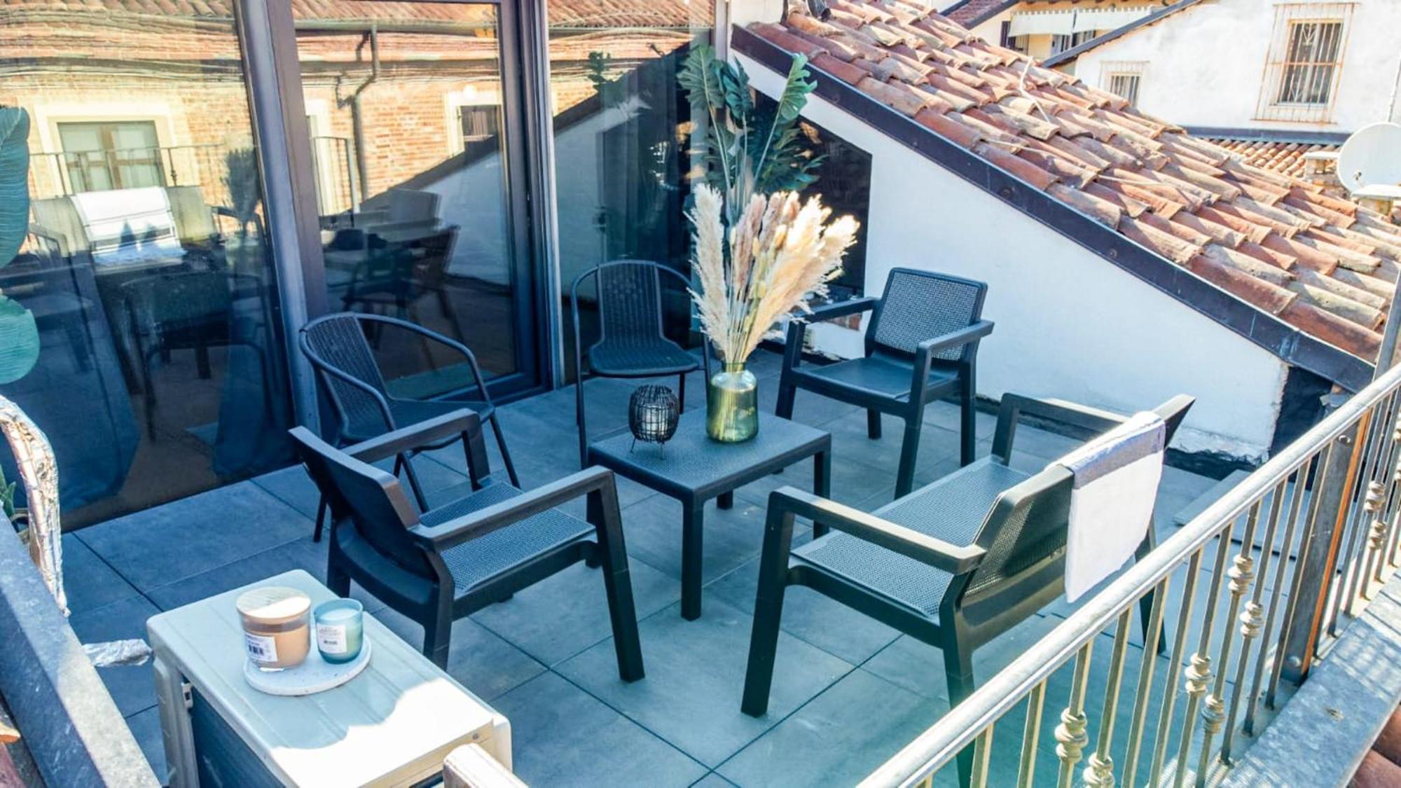 Centro Storico-Dimora Con Terrazza- Wi-Fi E Ac Asti Exterior foto